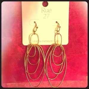 NWT Nadine West Rue 27 Gold Dangle Earrings.
